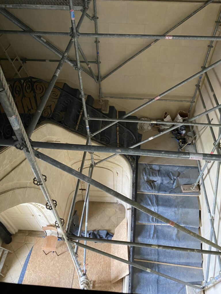 Château du Bourg Saint Léonard travaux